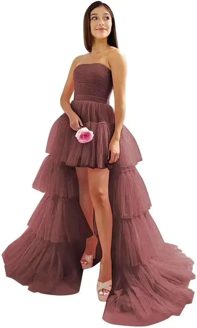 Dámské plesové šaty s tutu sukní