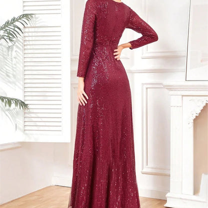 Dámské elegantní společenské šaty s flitry