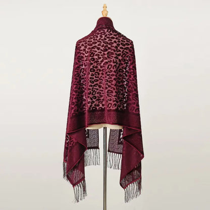 Dámská šál se vzorem