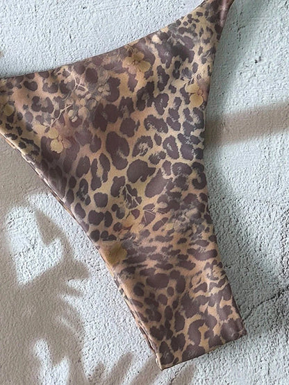 Dámské bikiny se vzorem