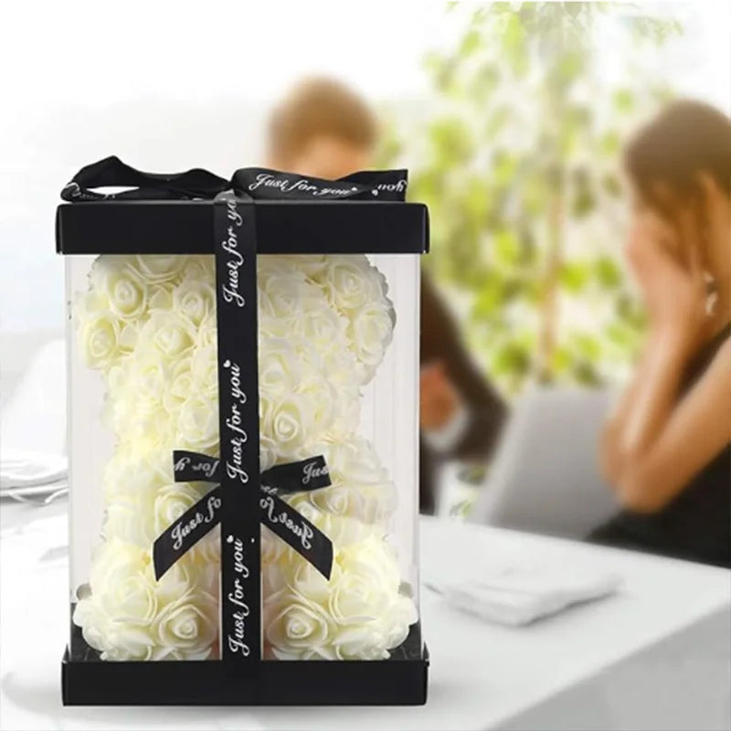 Umělý medvídek z růží 25 cm