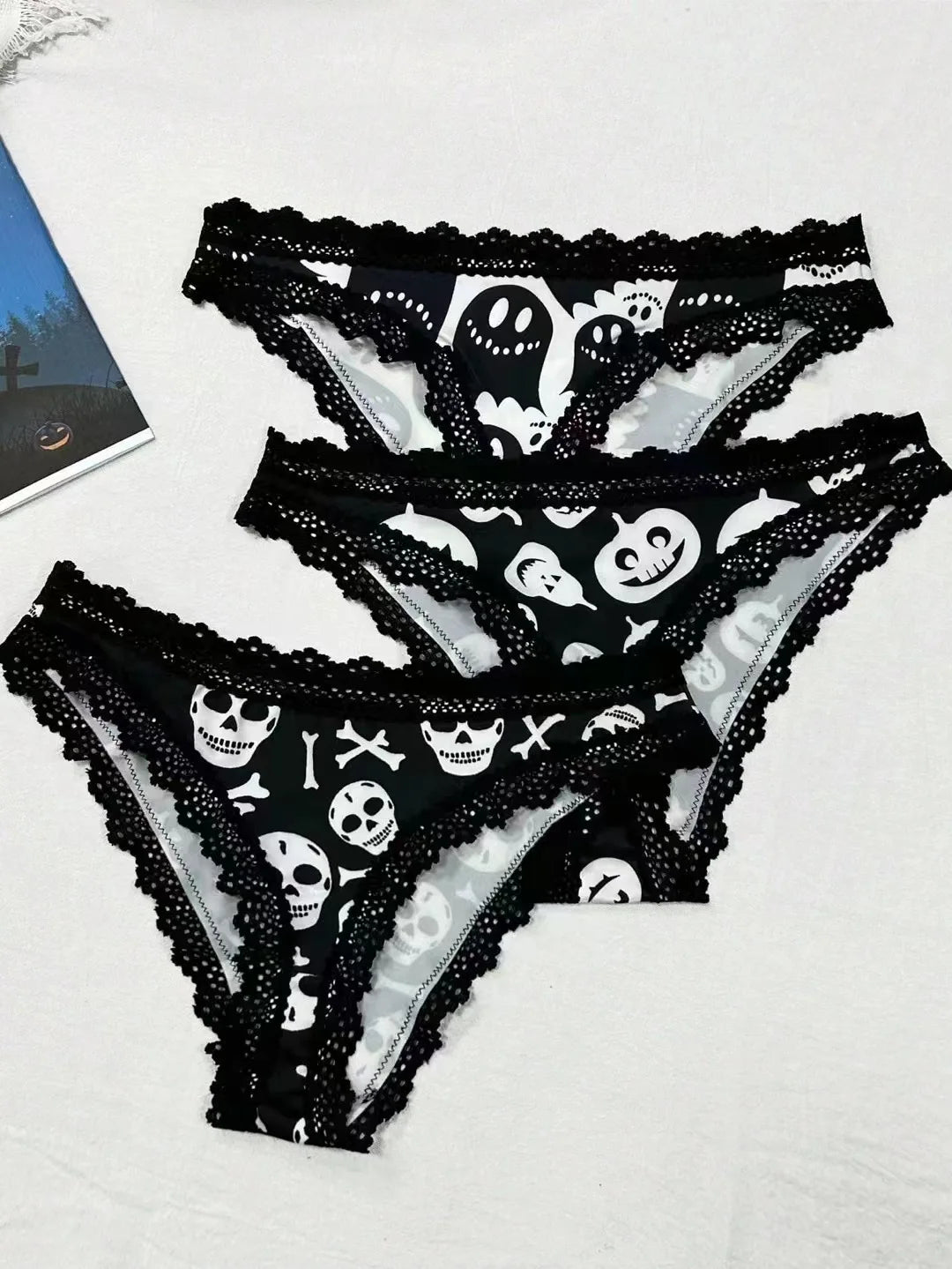 Kalhotky Halloween s krajkou