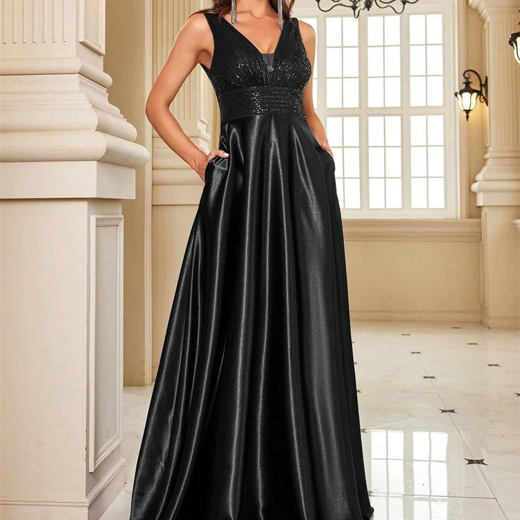 Dámské elegantní saténové šaty na ples