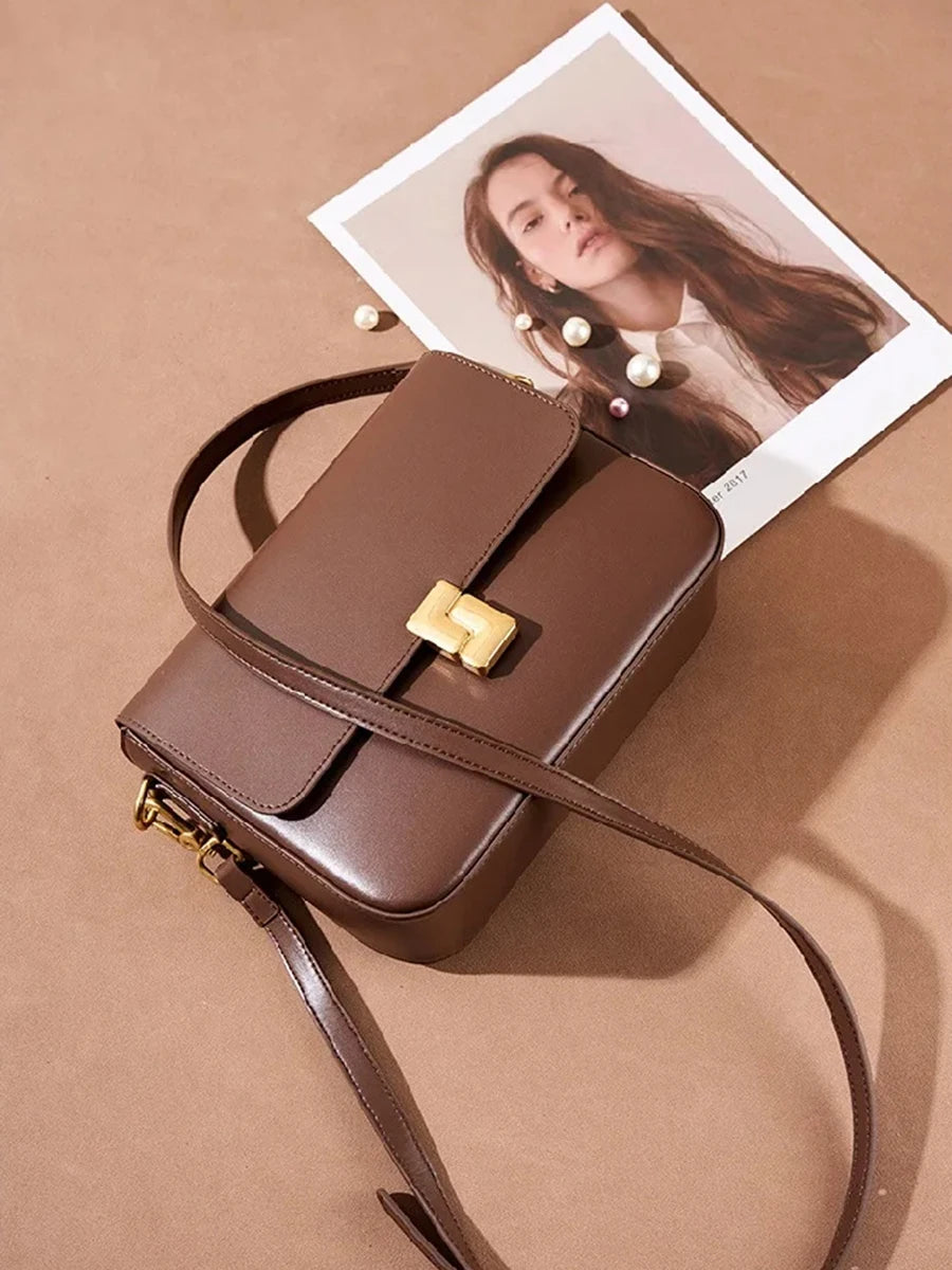 Dámská kožená crossbody kabelka