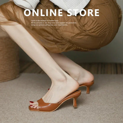 Dámské kitten heels