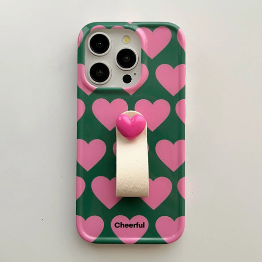 Obal na IPhone se srdíčky