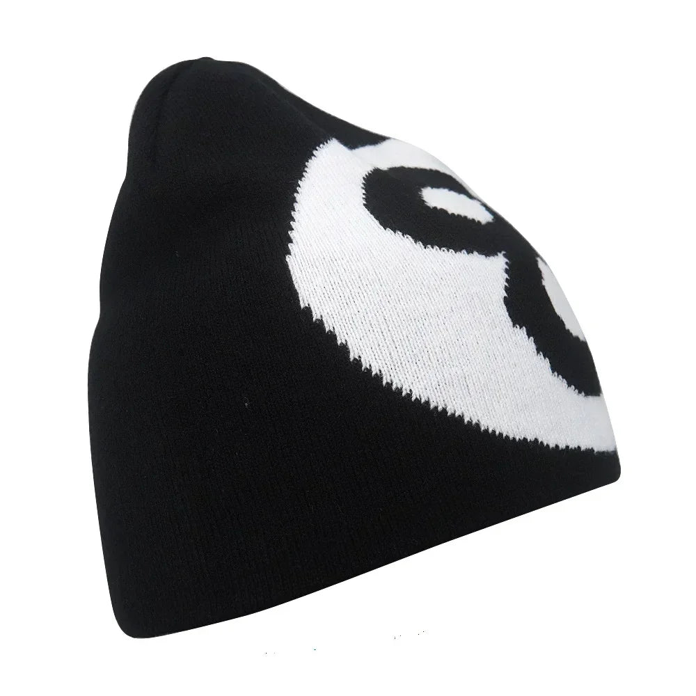 Beanie čepice se vzorem