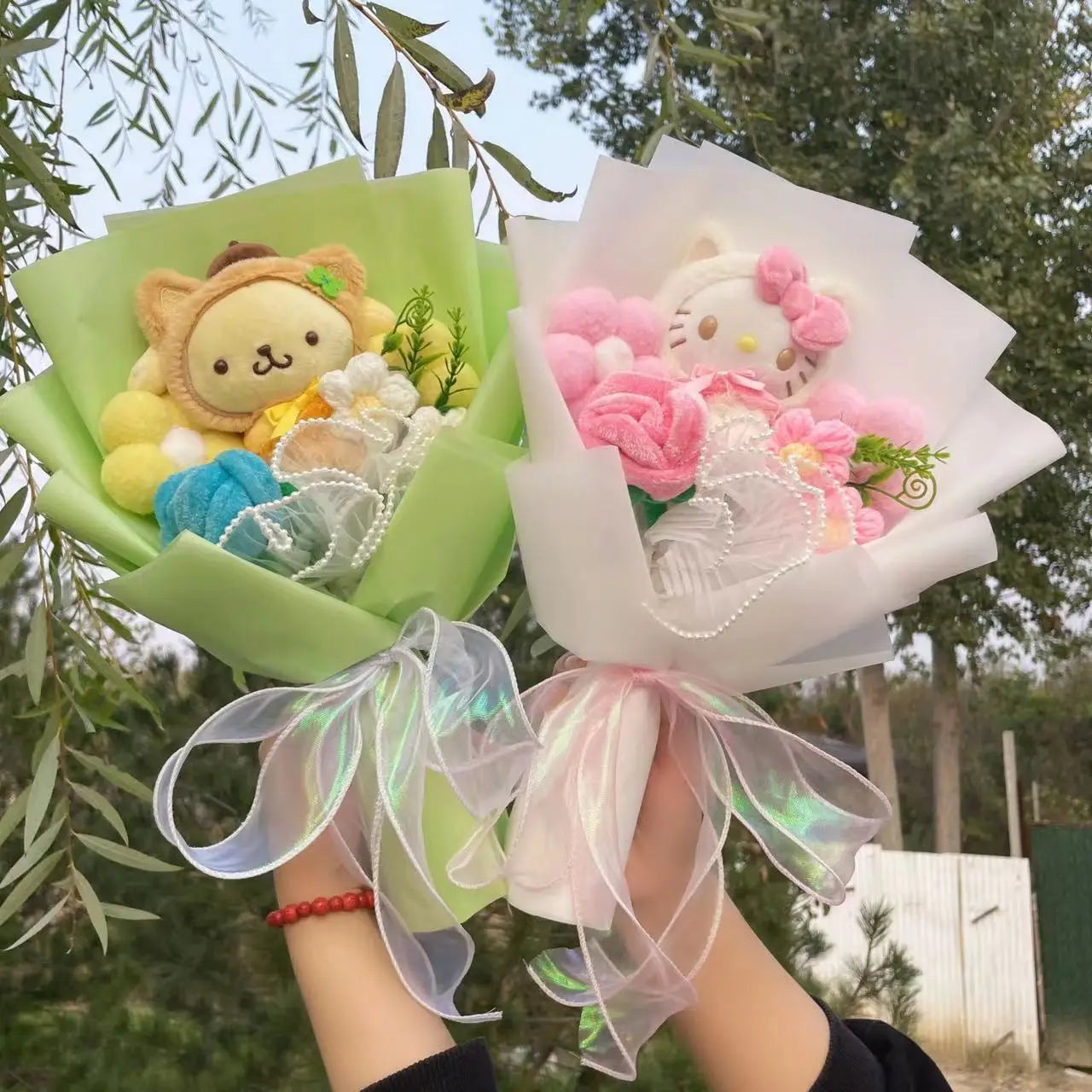 Plyšová kytice Sanrio