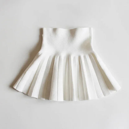 Dívčí pletená sukně