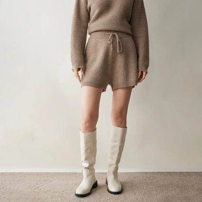 Dámské šortky s kašmírem
