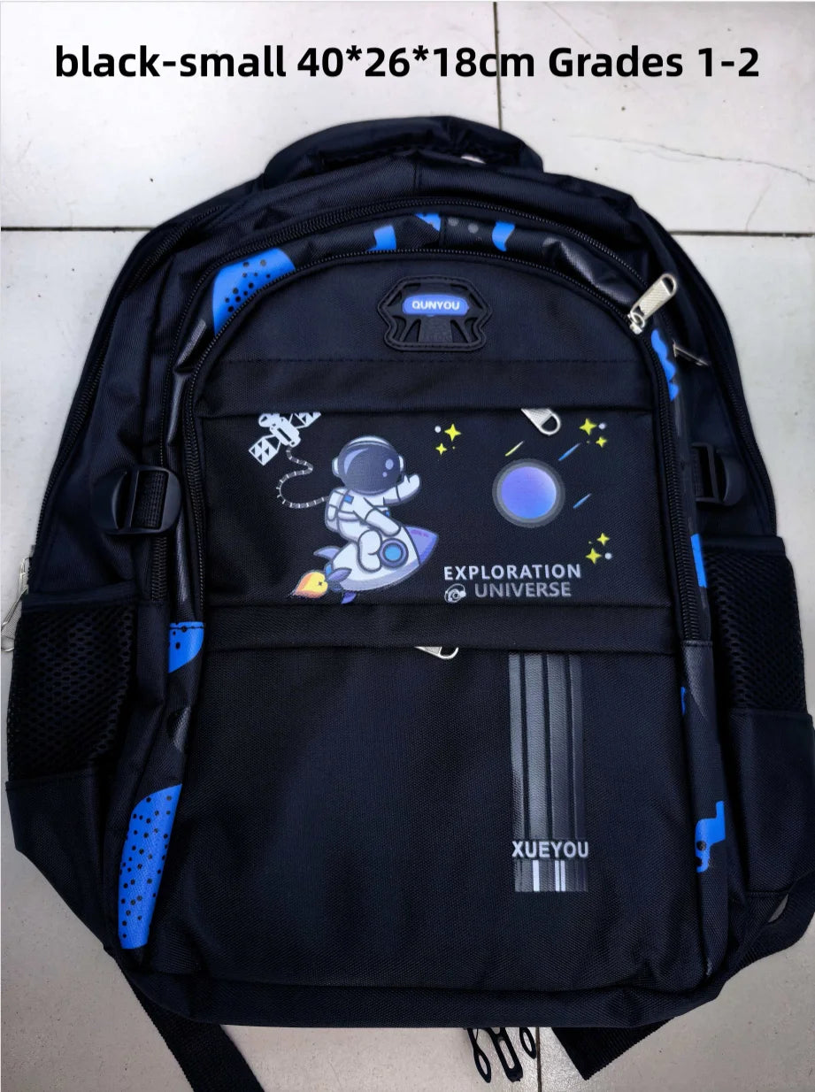 Batoh do školy s astronautem