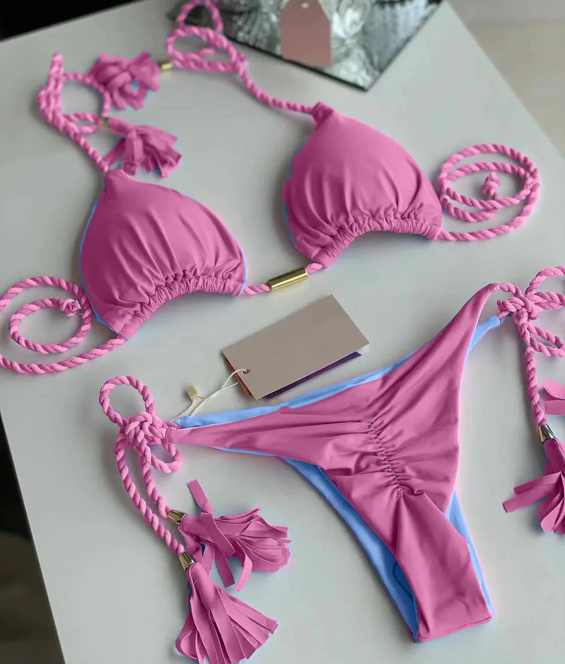 Dámské barevné bikiny