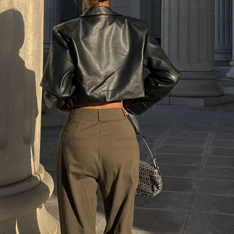Dámská crop koženková bunda