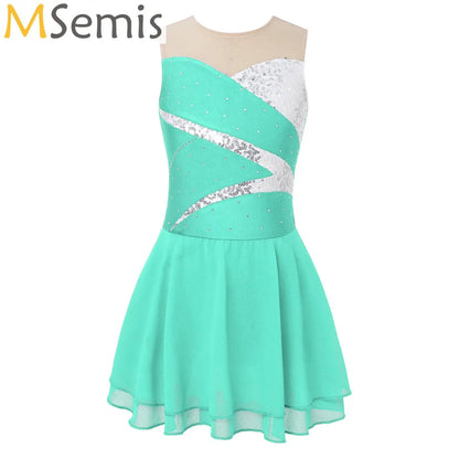 Dívčí šaty na krasobruslení s flitry