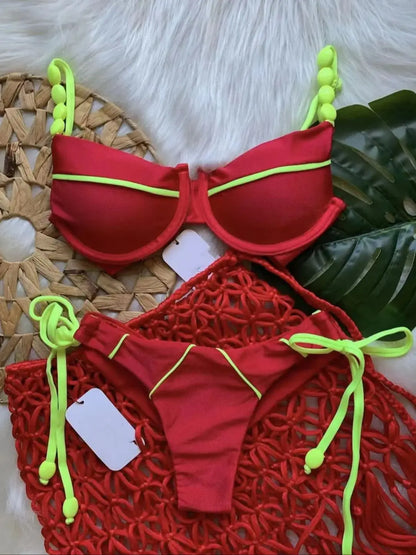 Dámské bikiny s pruhem