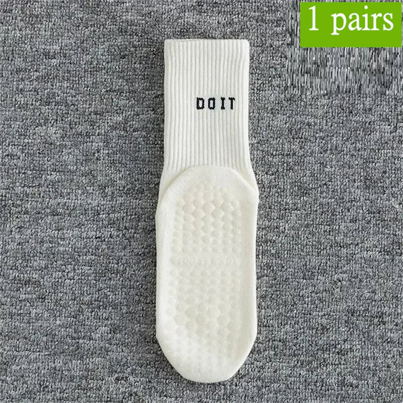 Dámské protiskluzové ponožky na sport