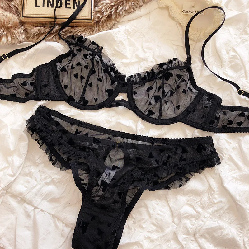 Set spodního prádla se srdíčky