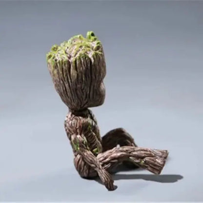 Figurka Groot do auta