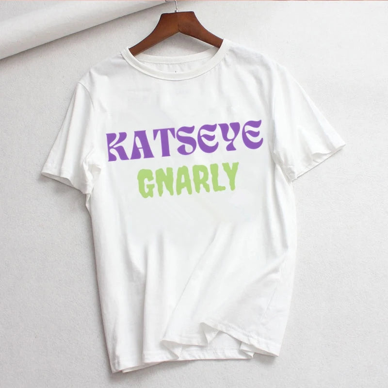 Triko s krátkým rukávem Katseye