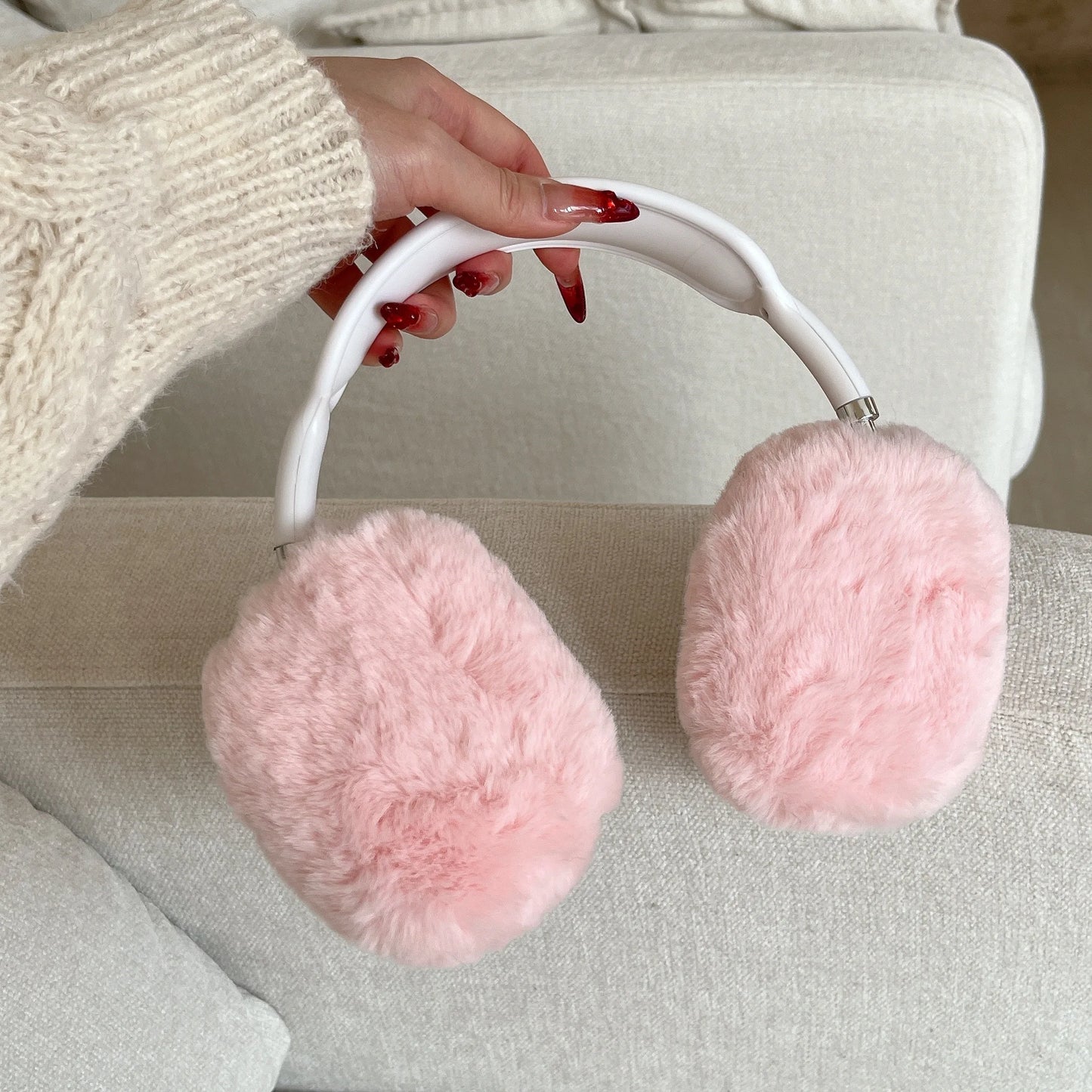 Chlupatý obal Airpods Max