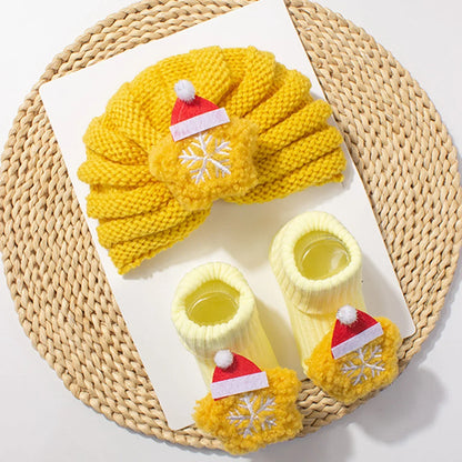 Vánoční čepice a ponožky pro miminka