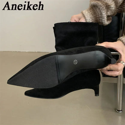 Dámské kitten heel kotníkové boty