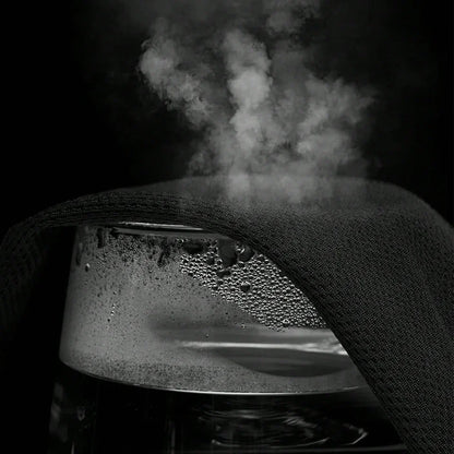 Pánská kukla s křížkem