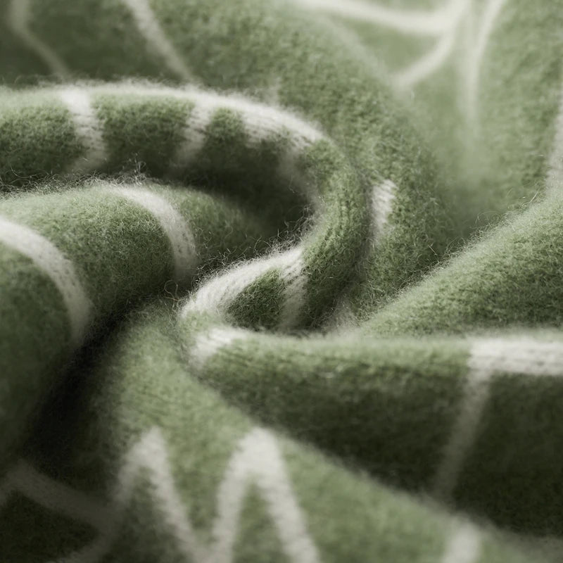 Pánský svetr s kapucí z kašmíru