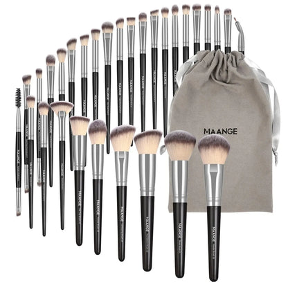 Set štětců na makeup 30 ks