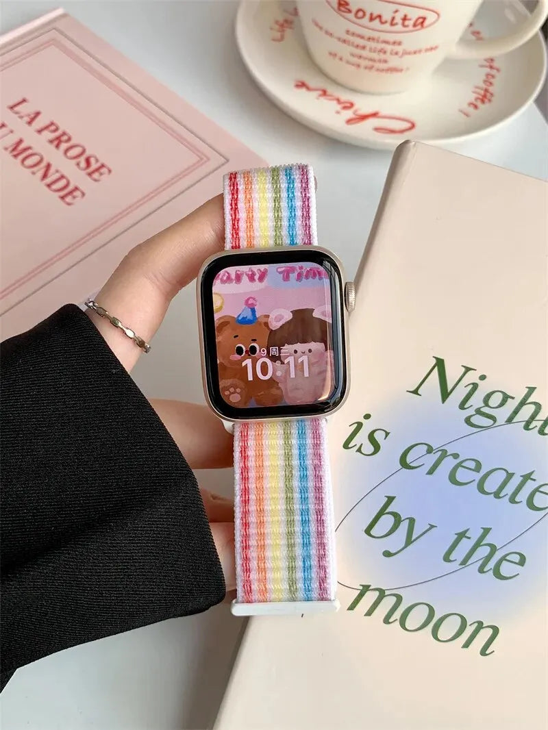 Nylonový řemínek na Apple Watch