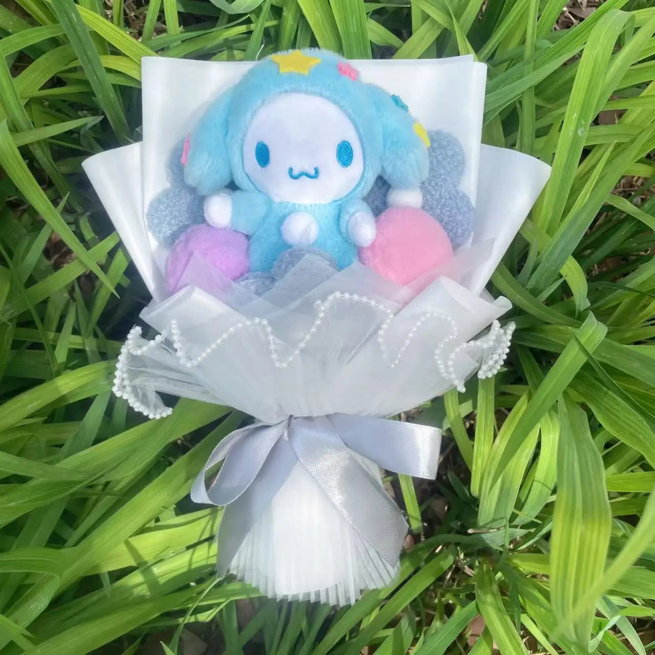 Plyšová kytice Sanrio