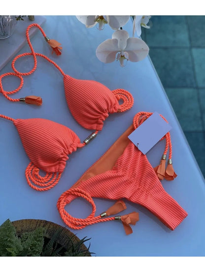 Dámské barevné bikiny