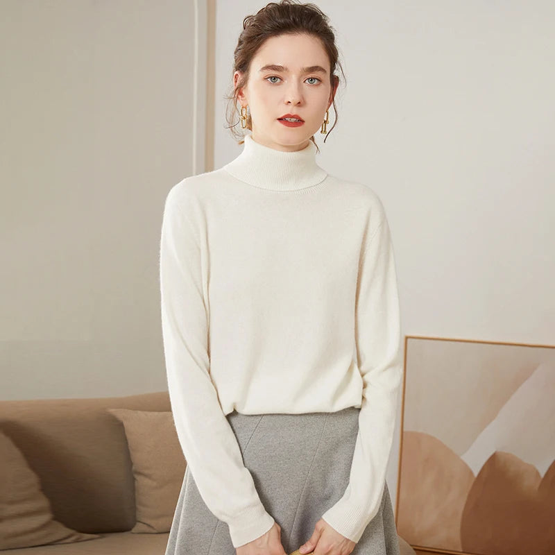 Dámský kašmírový svetr s rolákem