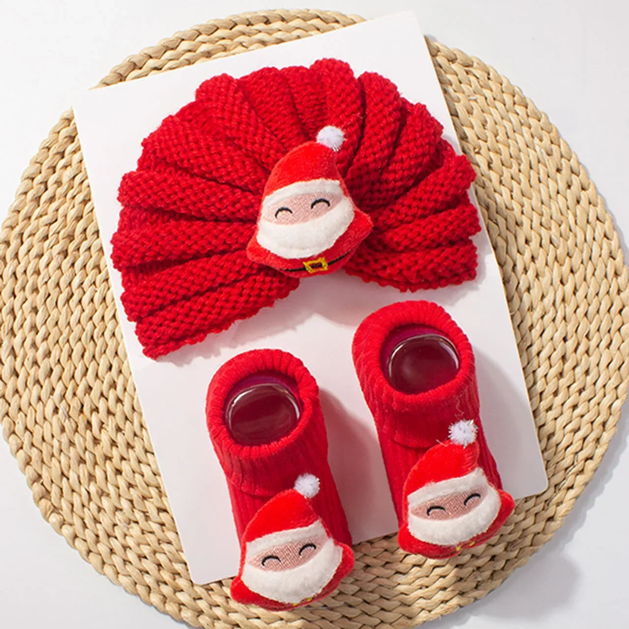 Vánoční čepice a ponožky pro miminka