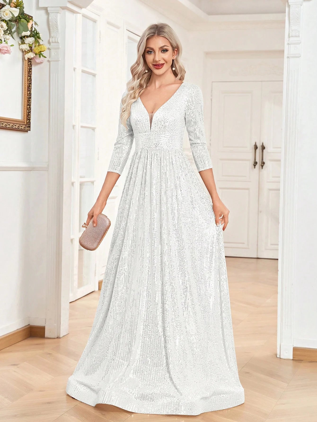 Dámské plesové šaty s dlouhým rukávem