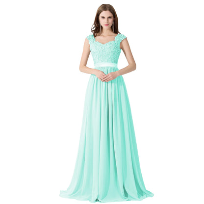 Dámské společenské šaty s krajkou