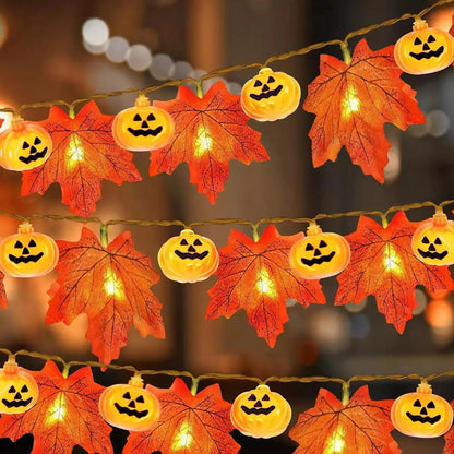 LED řetěz s listy na Halloween
