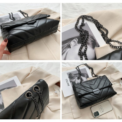 Dámská crossbody kabelka s řetězem