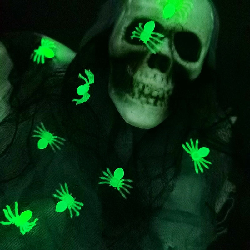 Svítící pavouci 50 ks