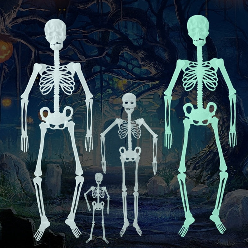 Svítící kostlivec na Halloween