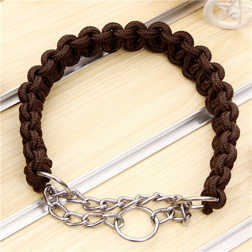 Odolný kožený obojek pro psy