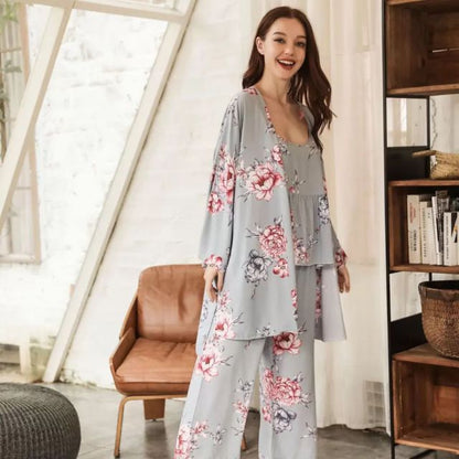 Elegantní pyžamový set se vzorem květin