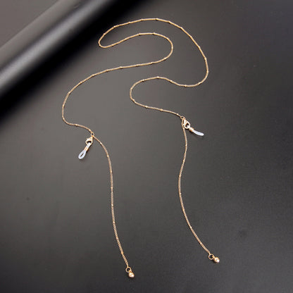 Stylový řetízek na sluneční brýle