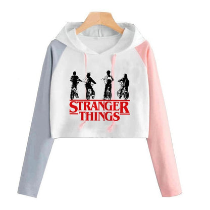 Croptop mikina Stranger Things s kapucí