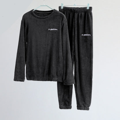 Teplý dámský pyžamový set