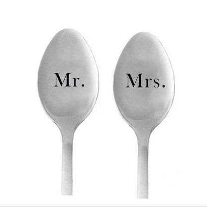 Párové lžičky s potiskem Mr. a Mrs.